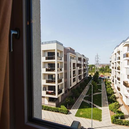 Romantic Getaway At West Residence Oradea Exterior photo