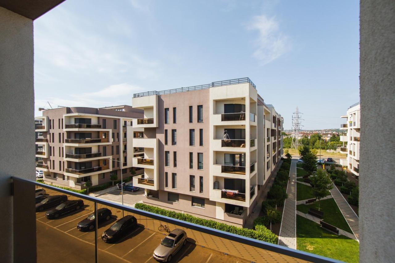 Romantic Getaway At West Residence Oradea Exterior photo